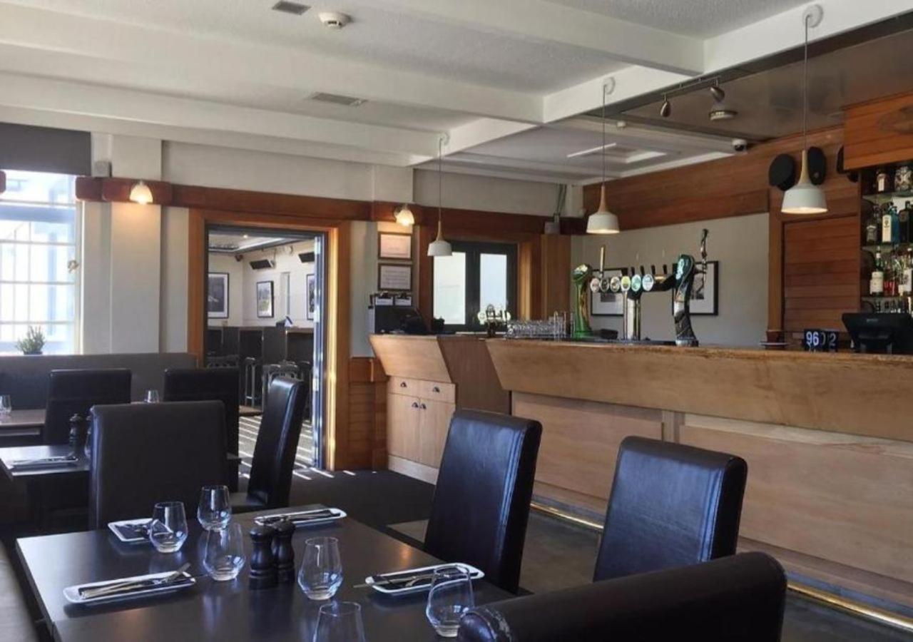Wigram Hotel Christchurch Luaran gambar